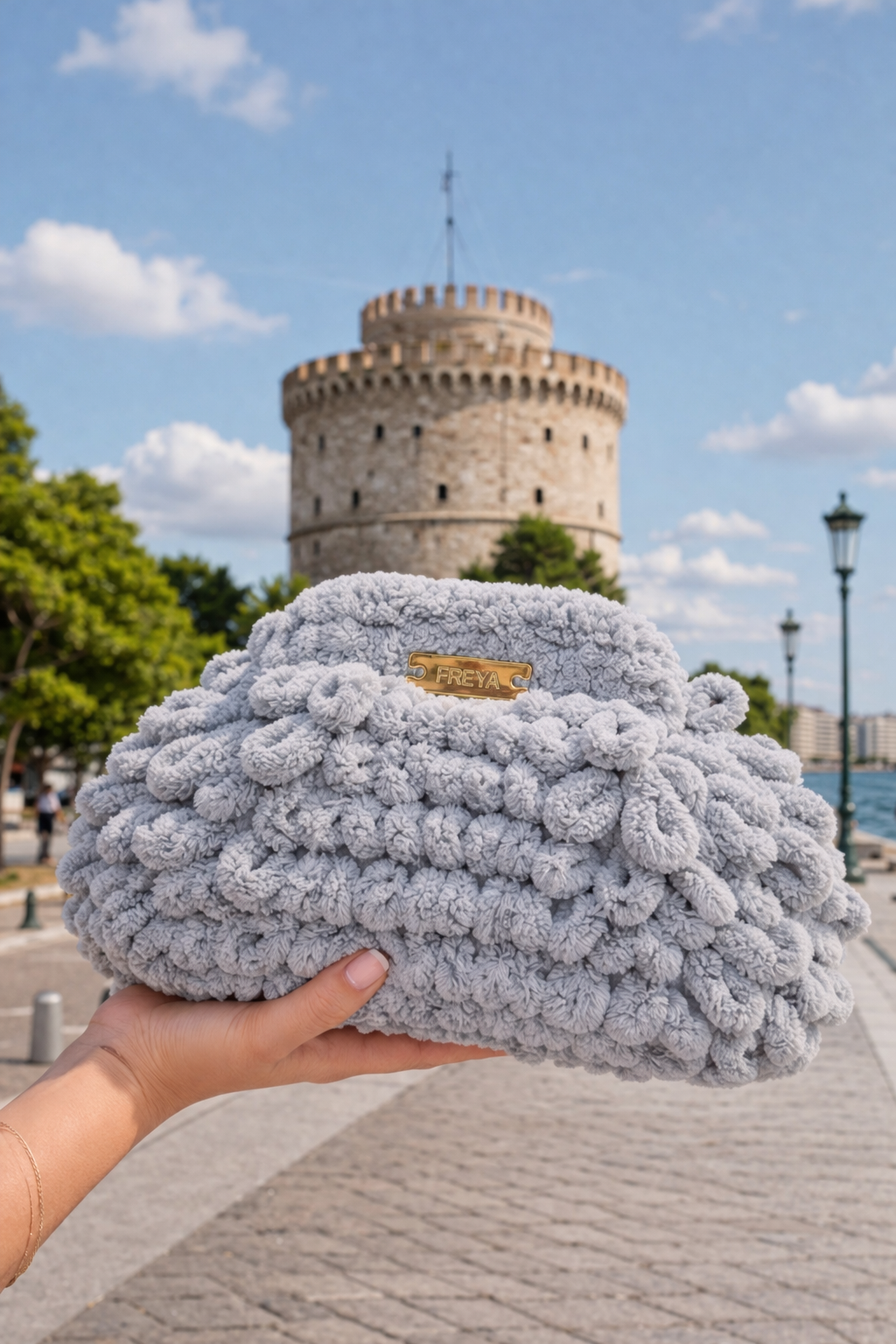 Freya Cloud Bag Light Grey – Χειροποίητη Τσάντα σε Γκρι-Μπλε Απόχρωση