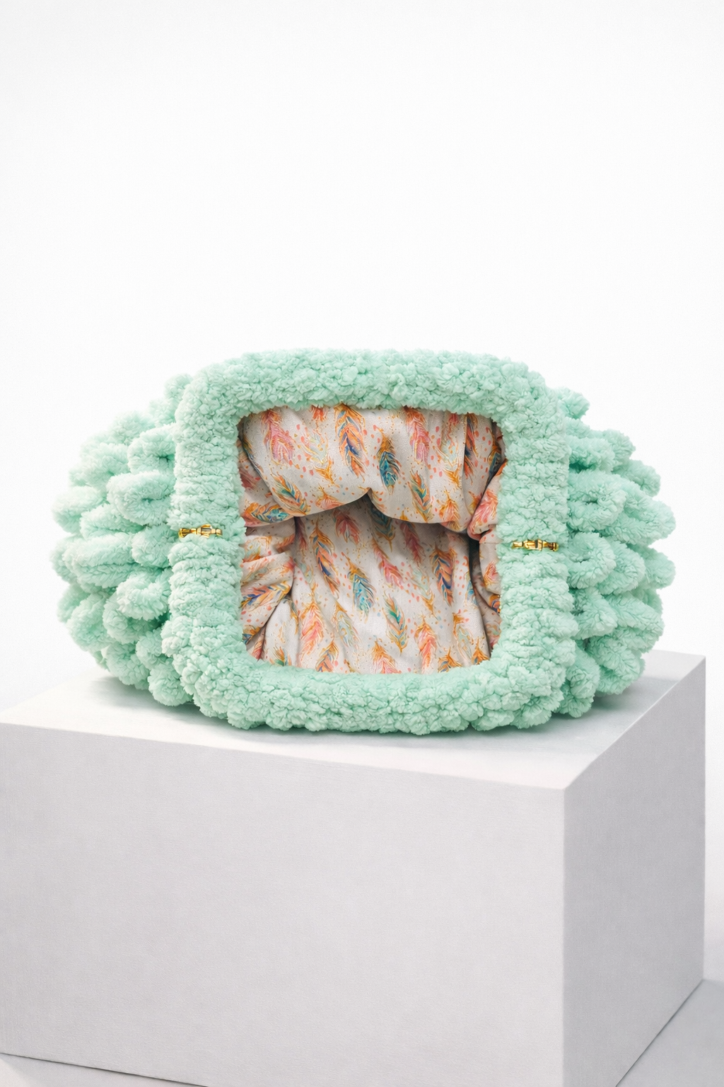 Freya Celeste Clutch – Βεραμάν Χειροποίητη Statement Τσάντα