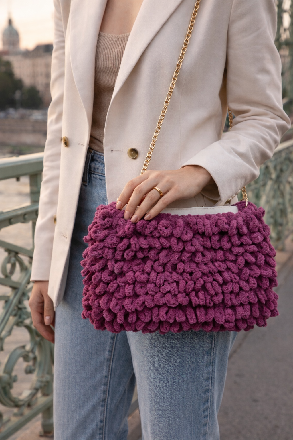 Amelia Puffy Plum Étoile