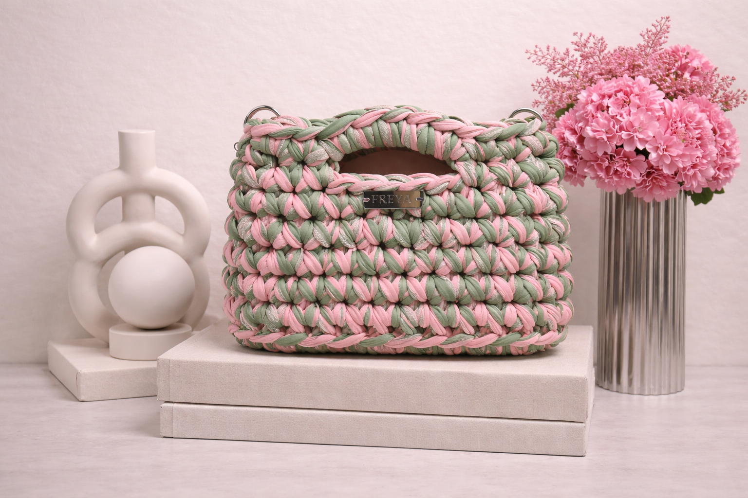 Luma Bag in Pink Mint Glow