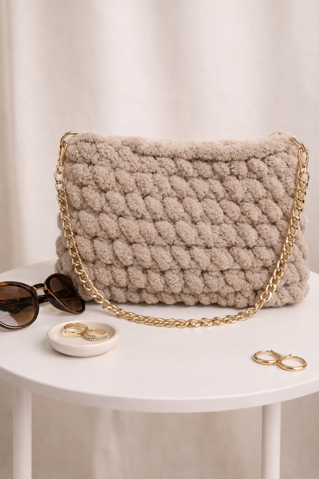 Sensy Nude Glow Bag – Η κομψότητα του minimal luxe