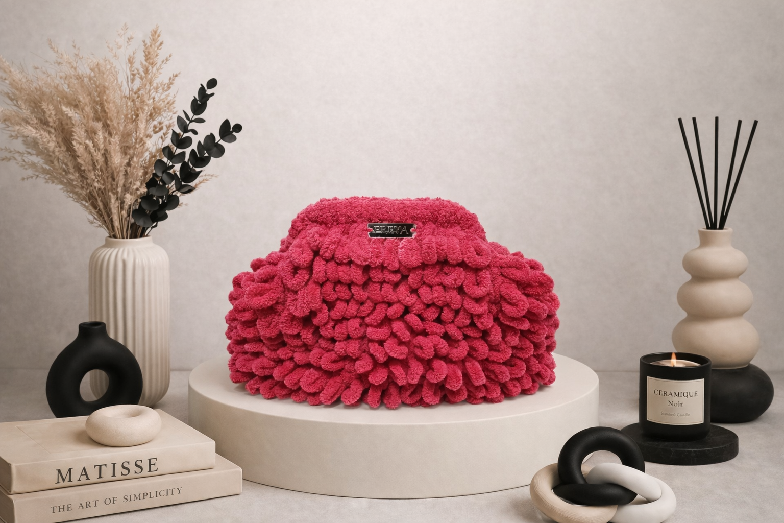 Freya Wild Fuchsia Icon Bag