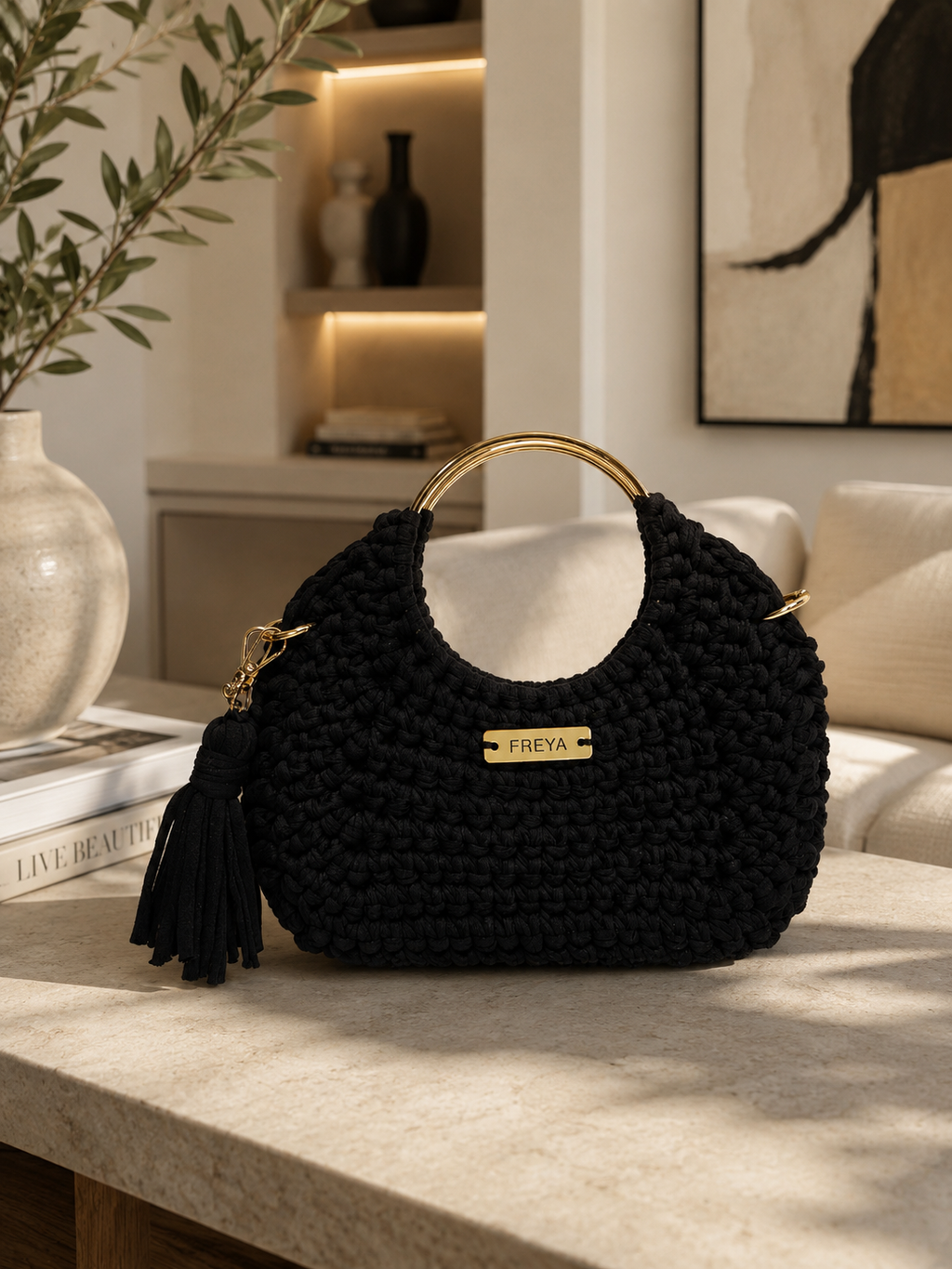 Sagi Noir Luxe Bag – Η Απόλυτη Μαύρη Χειροποίητη Τσάντα
