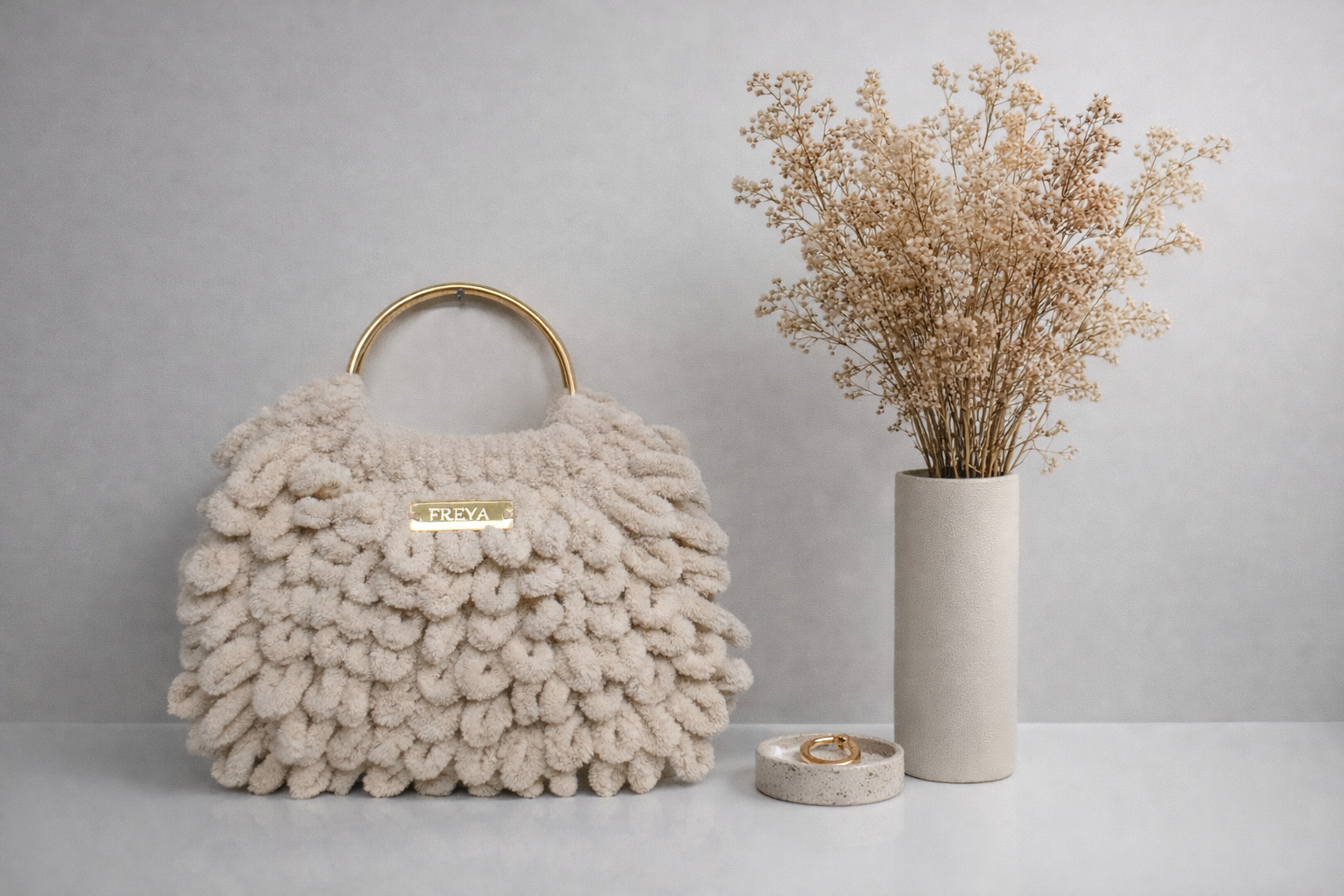 Luma Vanilla Veil – Timeless Soft Luxury