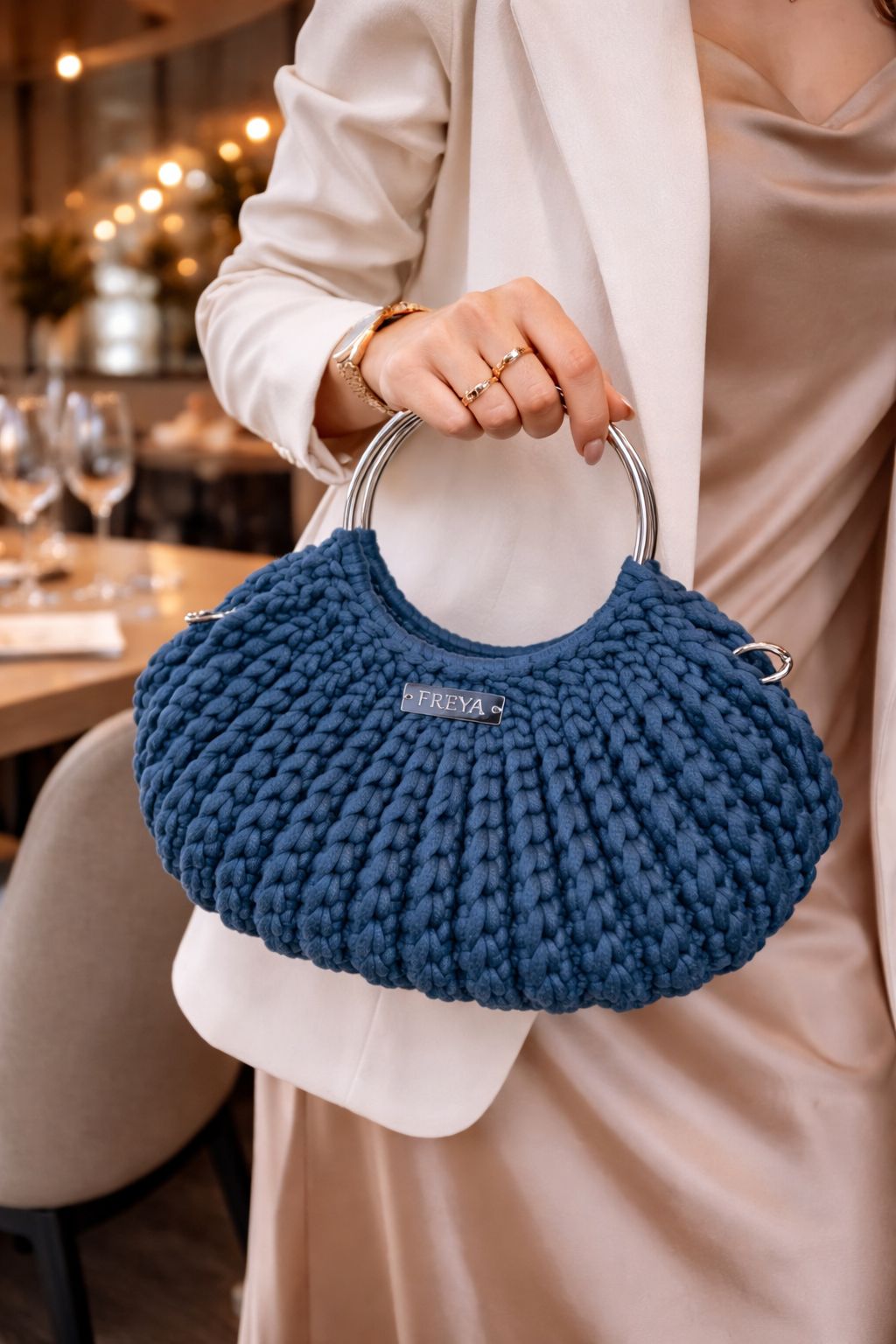 Mayra Midnight Blue – Effortless Elegance